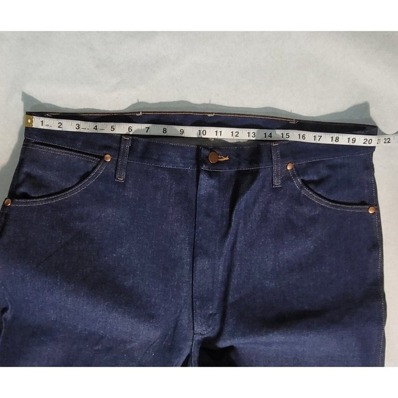 Vintage Wrangler Jeans Dark Denim Straight Leg Classic Fit Pants Size 42 New - Picture 4 of 7